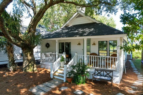 The Beach Cove House in Isle of Palms