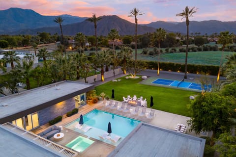 View (from property/room), Mountain view, Pool view