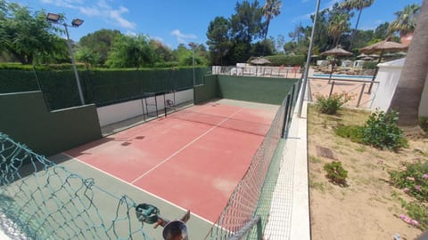 Tennis court