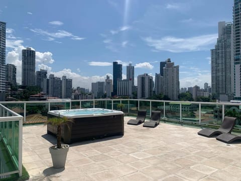 6B-Ssssstyle! 4BR Apartment in Panama City, Panama