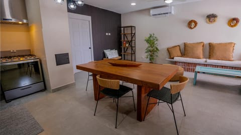 Living room, Dining area