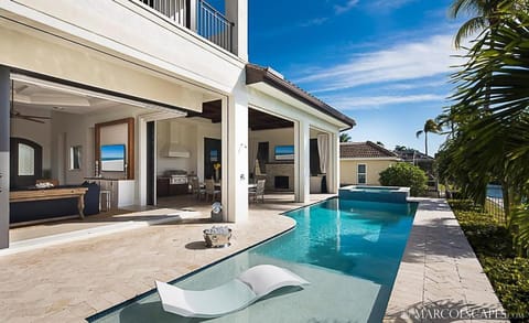 Property building, Pool view, sunbed