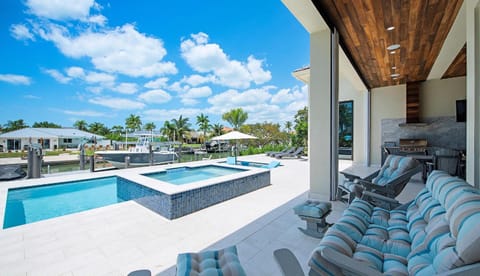 Casa del Mar House in Marco Island