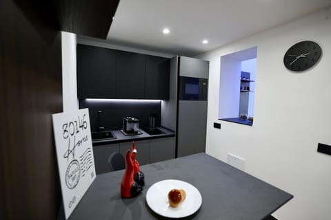 Kitchen or kitchenette, kitchen