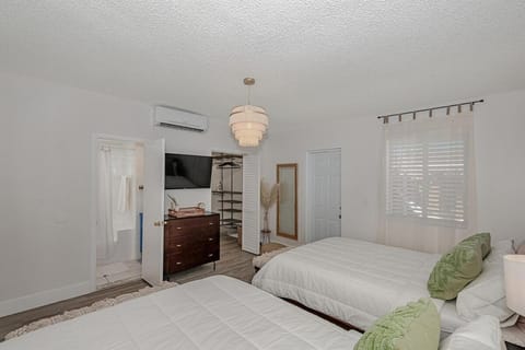 Casa Havanita Casita Little Havana 1 Block 2 Ca Apartment in Coral Gables