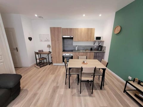 Très beau logement centre le bugue Apartamento in Le Bugue