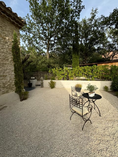 Patio, Day, Garden, Balcony/Terrace, Garden view