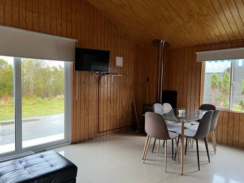 TV and multimedia, Dining area