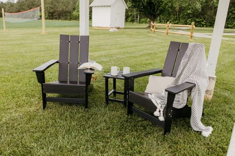 Patio, Balcony/Terrace, Seating area