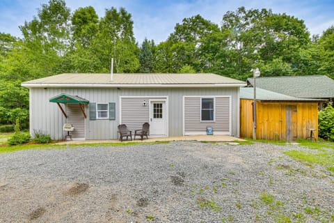 Secluded Orland Cottage with Grill, Near State Parks House in Orland