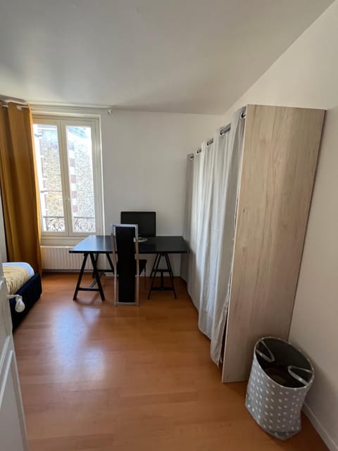 appartement hyper Centre ville Apartment in Noisy-le-Grand