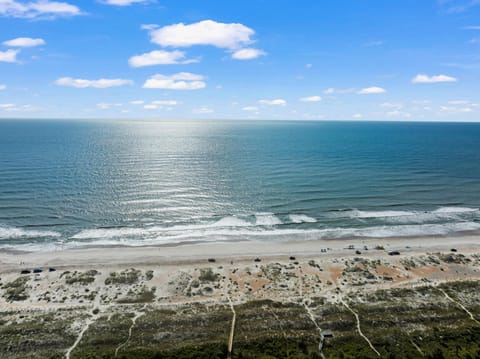 Relaxing beach getaway just steps to the shore House in Saint Augustine Beach