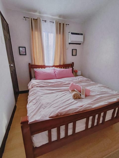 DulaCasa Bed and Breakfast in Bacoor