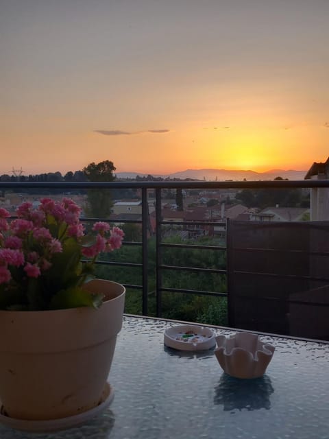 View (from property/room), Balcony/Terrace