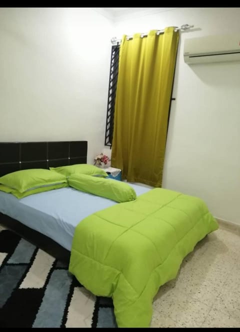 Che'Na Homestay Skudai House in Johor Bahru