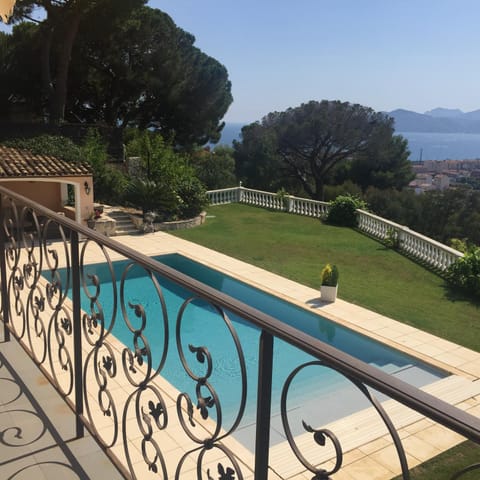Villa Soley Chalet in Cannes