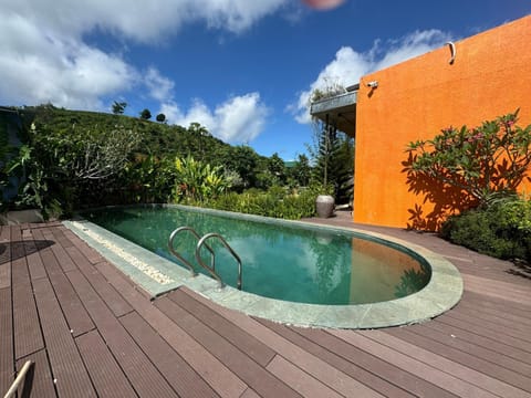 Balcony/Terrace, Swimming pool