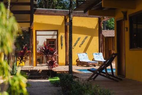 Day, Garden, Seating area, Garden view