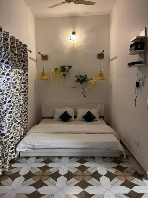 Cozy 2 room set near ganges House in Rishikesh