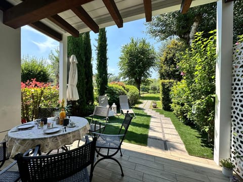 Patio, Garden, Garden view