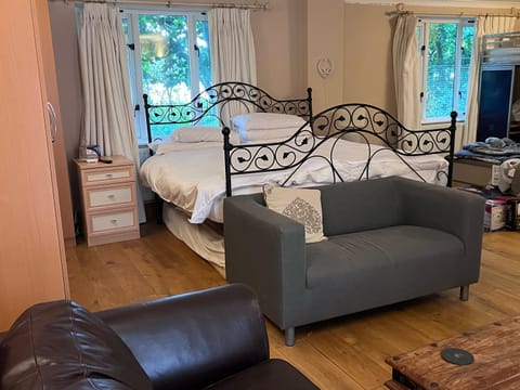 Northlands Farm King Ensuite Farm Stay in Chichester