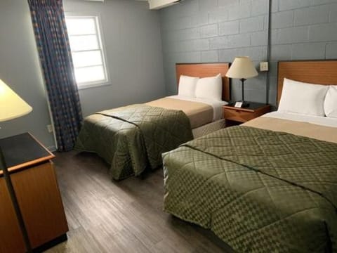 Birchwood Suites Hotel in Newport News