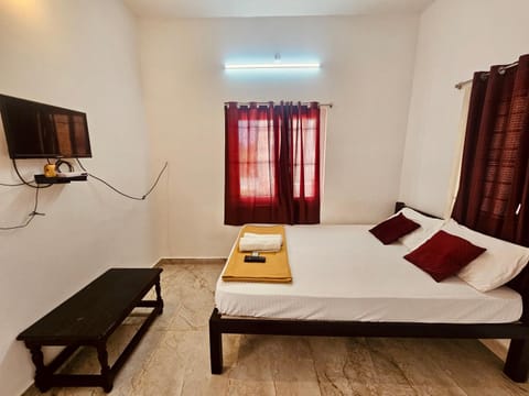 De villa Breeze Beach Inn Bed and Breakfast in Puducherry, India