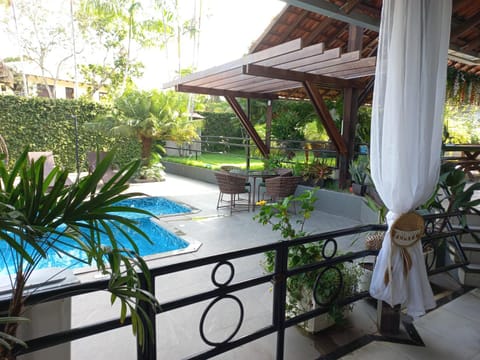 Balcony/Terrace, Swimming pool, sunbed