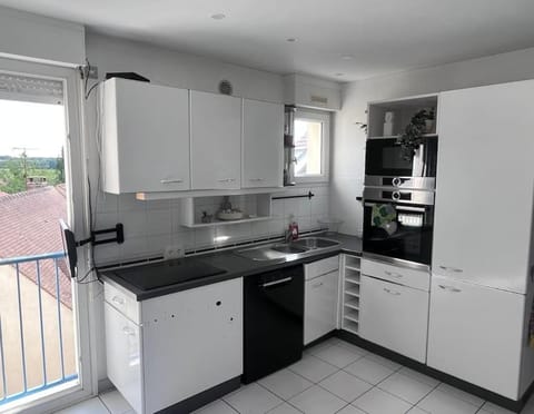 Appartement paris Disneyland Apartment in Bussy-Saint-Georges