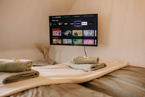 TV and multimedia, Bedroom