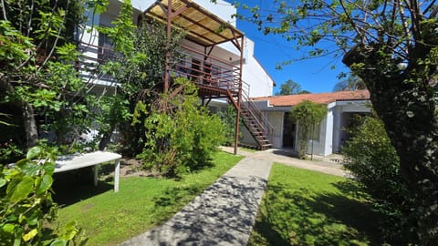 Property building, Day, Garden, Garden