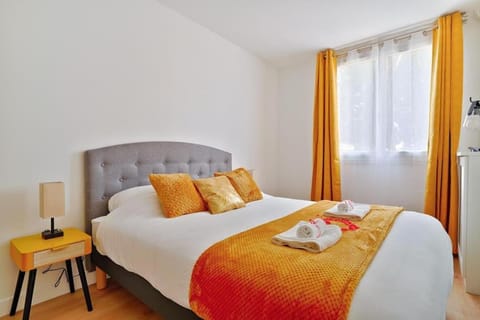 Welcome to Celia House Apartment in Vitry-sur-Seine