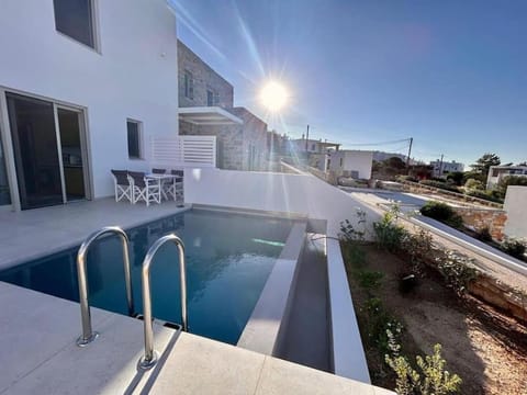 Villa Aetheria Apartment in Paros, Greece