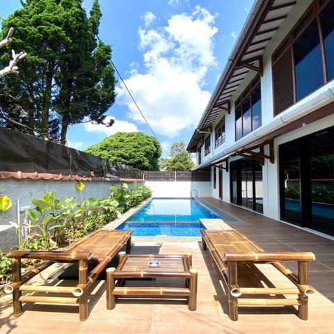 Balcony/Terrace, Swimming pool