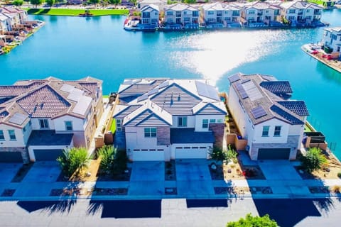 Lakeside Lottery with Game Room House in Indio