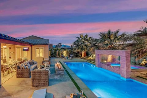 Casa Tranquila Epic Mountain and Golf Course Views House in Indio