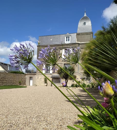 Property building, Day, Garden view