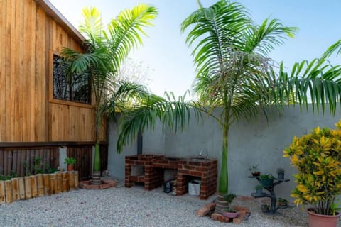 Cabaña acogedora en Santa Elena House in Santa Elena Province