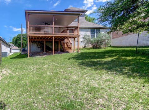 Property building, Balcony/Terrace