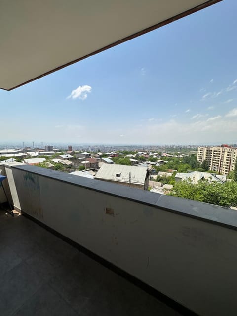 Day, View (from property/room), Balcony/Terrace, City view