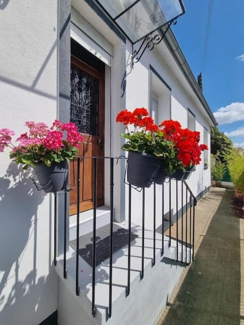 Property building, Balcony/Terrace