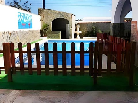 Chalet con piscina privada, cerca de la playa y equipado para 9 personas en Barbate, Cádiz - ES-180-229 Villa in La Janda