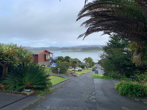 Nearby landmark, Day, Neighbourhood, Natural landscape, Sea view