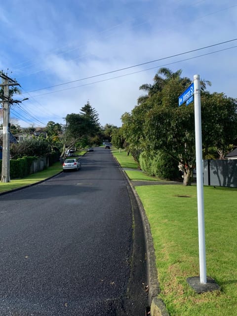 Day, Neighbourhood, Natural landscape