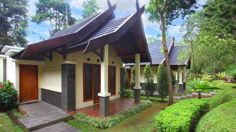 Sindang Reret Cikole Resort in Lembang