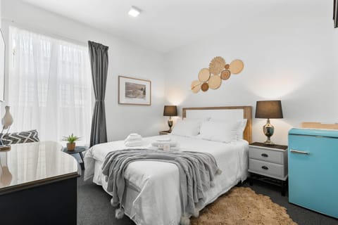 The Ultimate Villa In Central City Christchurch - Sleeps Up To 33-Guests Villa in Christchurch