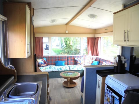 Southview Skegness Cosalt Classic 8 Berth Many onsite amenities House in Skegness