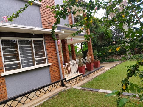 Property building, Garden, Garden view