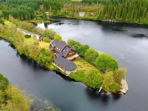 Property building, Day, Natural landscape