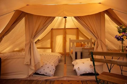 Secret Wood Glamping Luxury tent in North East Derbyshire District